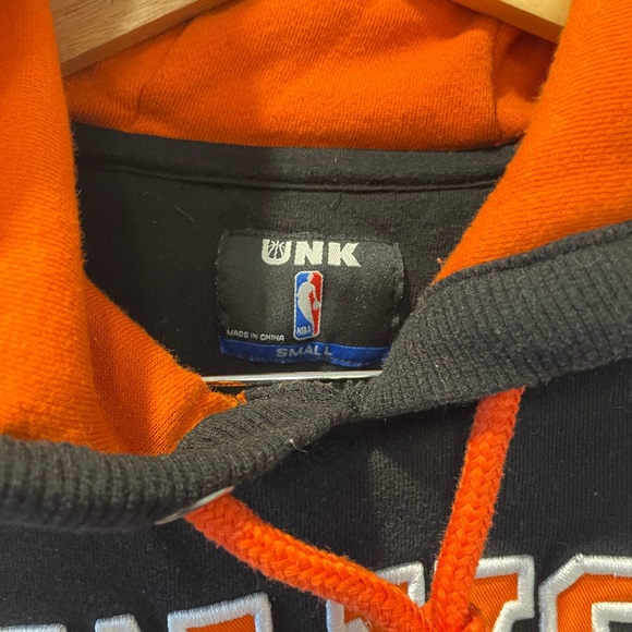 New York Knicks NBA Black and Orange Hoodie - Picture 2 of 3